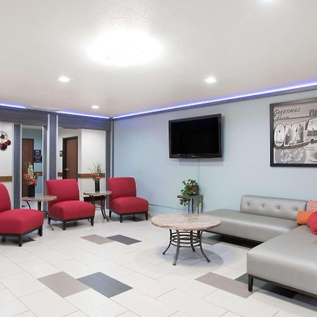 Super 8 By Wyndham Claremore Ok Kültér fotó